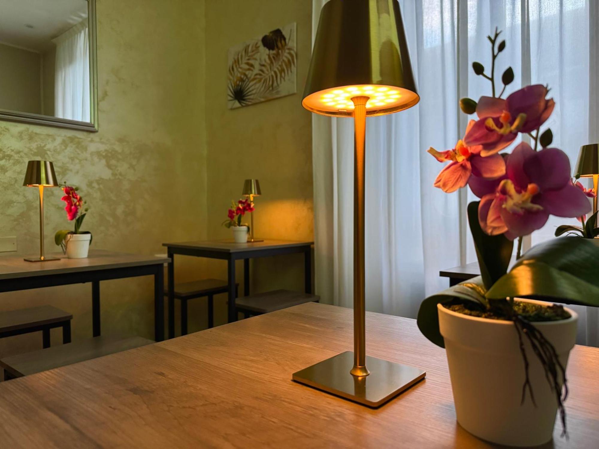 Hotel Fiorella Milano Zewnętrze zdjęcie